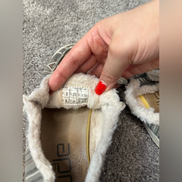 Hey Dude Women's Wendy Boho Stripe Gray Sherpa Lined Slip On Shoes - Picture 4 of 7